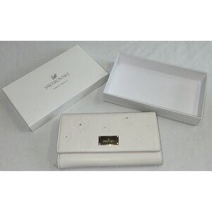 Swarovski Travel Wallet Womens OS White Like New Embossed Crystal Logo Box READ!